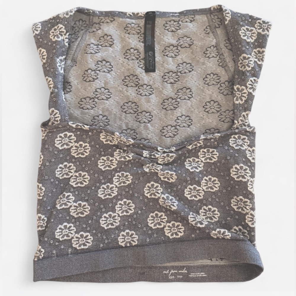 Urban Outfitters Gray Knit Floral Tank